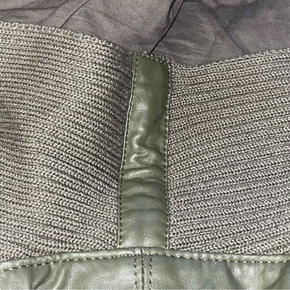 ✅HOST Pick✅ Blank NYC Open Style Jacket, Medium - Picture 6 of 8